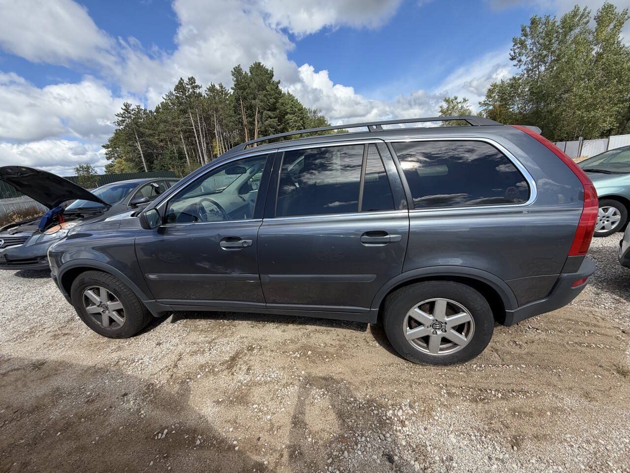 Used 2006 Volvo XC90 2.5T AWD/4WD image 2