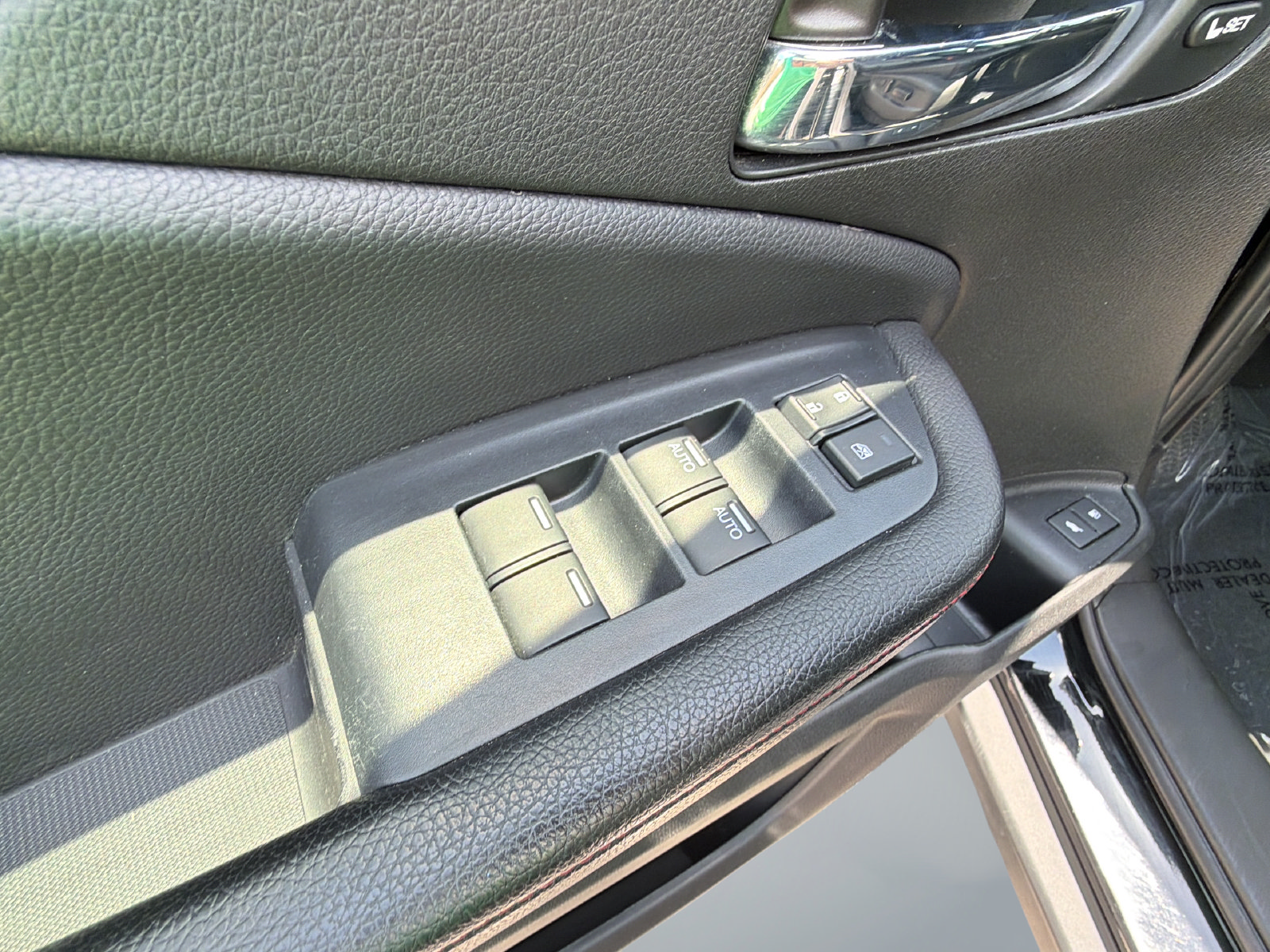 Used 2020 Honda Pilot Black Edition image 30