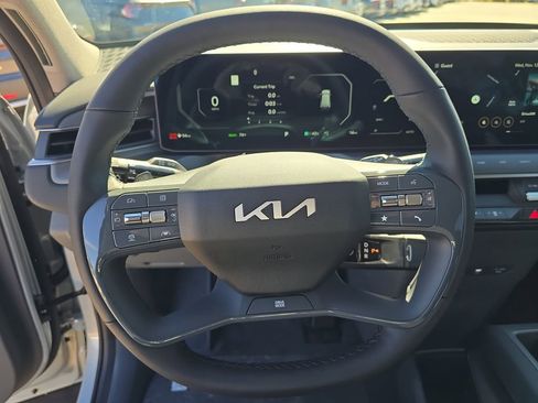 New 2026 Kia EV9 Light RWD image 32