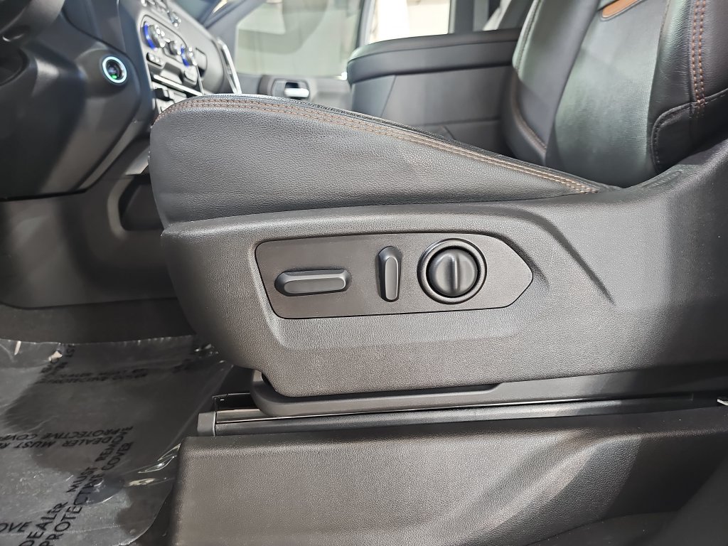 Certified 2021 GMC Sierra 1500 AT4 w/ AT4 Value Package AWD/4WD image 32