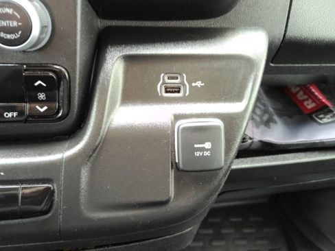 Used 2023 RAM ProMaster 2500 FWD image 36