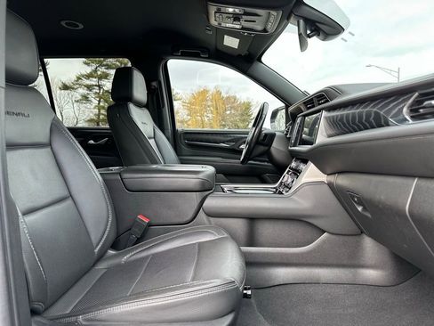 Used 2022 GMC Yukon Denali image 22