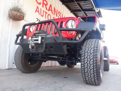 Used 2008 Jeep Wrangler Unlimited Rubicon w/ PWR Convenience Group image 10