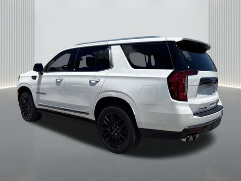 Used 2024 GMC Yukon Denali Ultimate AWD/4WD image 7