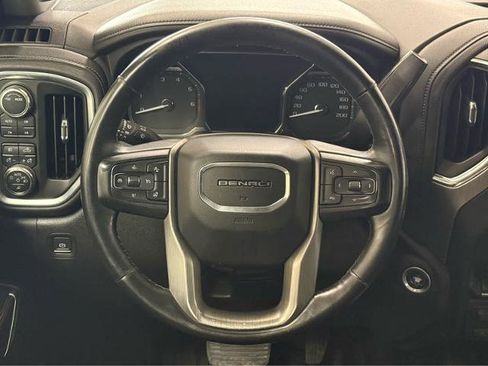 Used 2022 GMC Sierra 2500 Denali AWD/4WD image 18