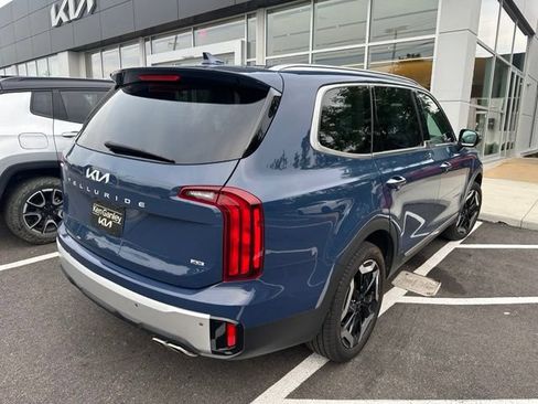 Certified 2024 Kia Telluride S AWD/4WD image 3