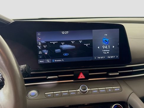 Used 2023 Hyundai Elantra SEL w/ Convenience Package image 18