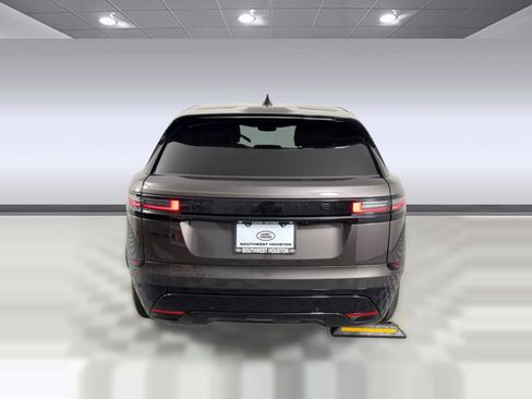 New 2026 Land Rover Range Rover Velar Dynamic SE image 10