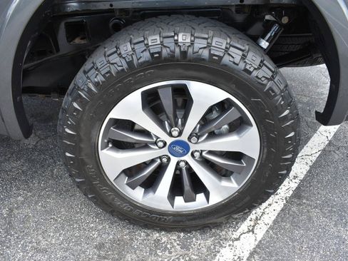 Used 2020 Ford F150 XLT w/ Equipment Group 302A Luxury RWD image 32
