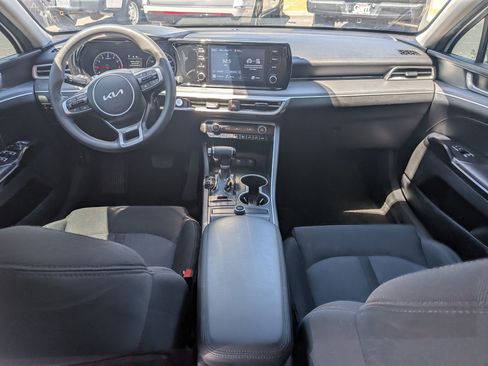 Used 2023 Kia K5 LXS FWD image 27
