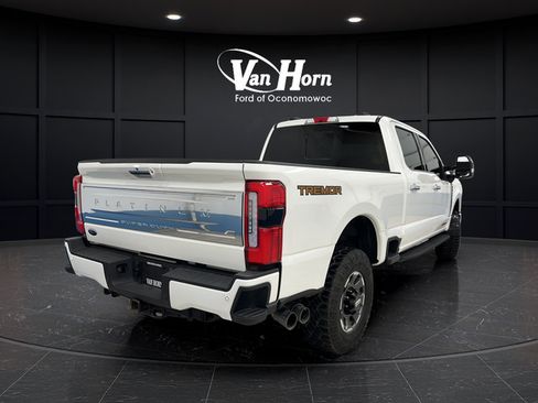 Used 2023 Ford F350 Platinum w/ Tremor Off-Road Package AWD/4WD image 7