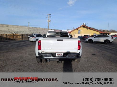 Used 2020 Chevrolet Silverado 3500 LTZ w/ LTZ Plus Package image 6