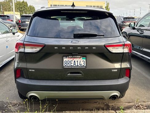 Used 2020 Ford Escape SE Sport FWD image 6