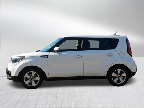 Used 2018 Kia Soul w/ Convenience Package FWD image 4