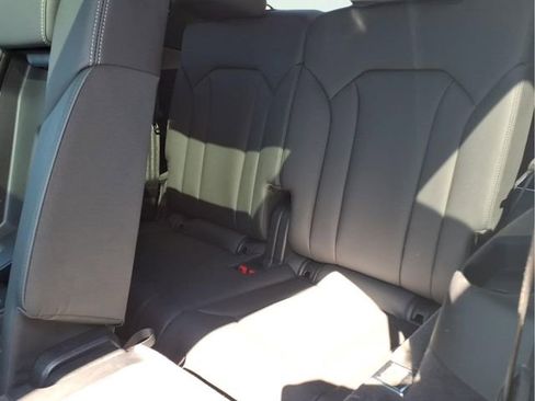 Used 2025 Audi Q7 3.0T Premium Plus AWD/4WD image 26