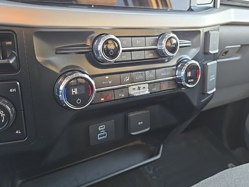 Used 2021 Ford F150 XLT w/ Equipment Group 302A High image 40