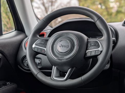 Used 2020 Jeep Renegade Sport image 13