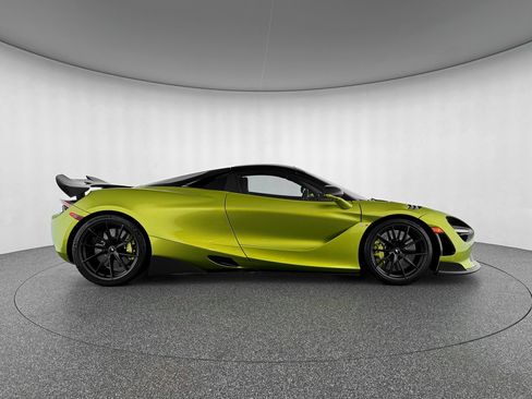 Used 2022 McLaren 720S Performance image 7