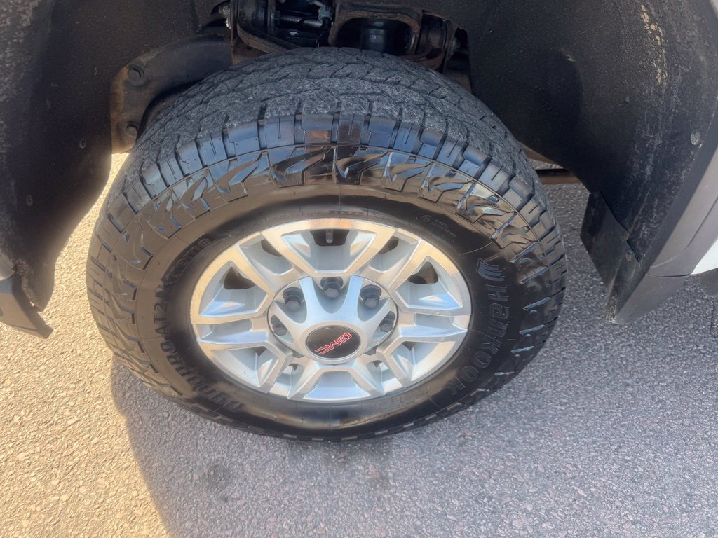 Used 2021 GMC Sierra 2500 SLE AWD/4WD image 32