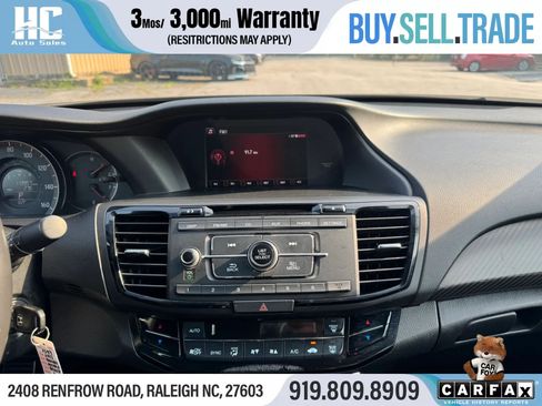 Used 2017 Honda Accord Sport image 24