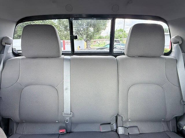 Used 2016 Nissan Frontier SV RWD image 12