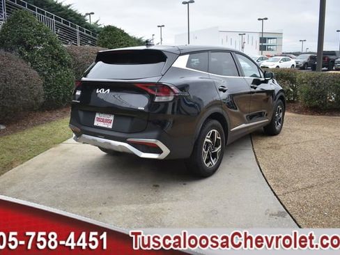 Used 2024 Kia Sportage LX image 10