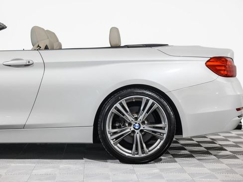 Used 2017 BMW 440i Convertible RWD image 16