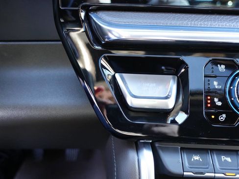 Used 2023 GMC Sierra 1500 Denali image 57