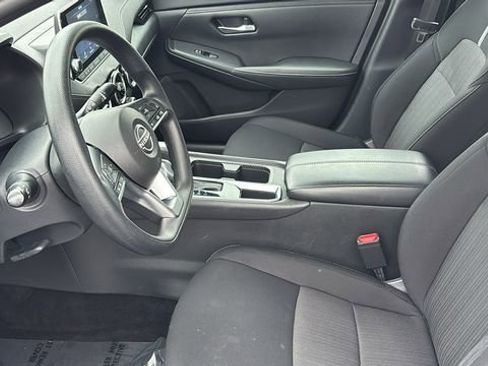 Used 2024 Nissan Sentra SV image 24