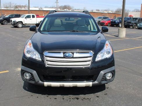 Used 2014 Subaru Outback 2.5i Limited image 3