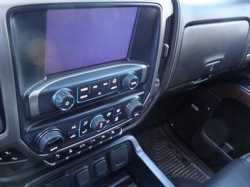 Used 2019 GMC Sierra 2500 Denali w/ Duramax Plus Package image 11