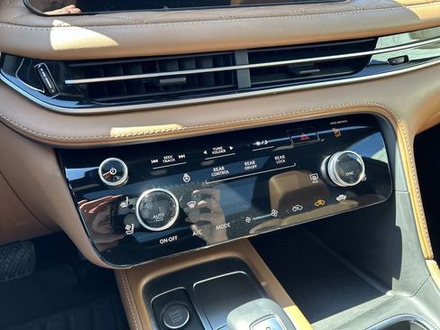 Certified 2023 INFINITI QX60 Autograph w/ Cargo Package AWD/4WD image 21