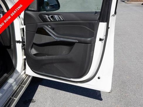 Used 2025 BMW X7 xDrive40i image 16