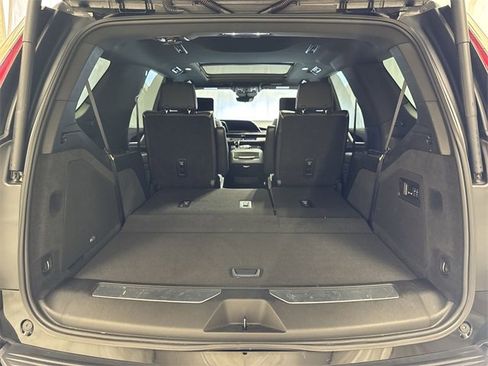 Used 2022 Cadillac Escalade Sport w/ Touring Package image 32