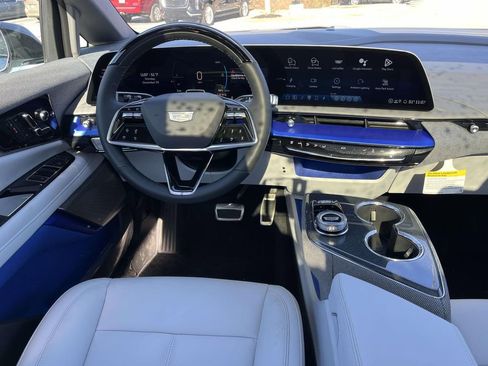 New 2026 Cadillac Optiq Sport 1 image 14