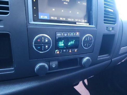 Used 2008 Chevrolet Silverado 2500 LT w/ 2LT Convenience Package RWD image 30