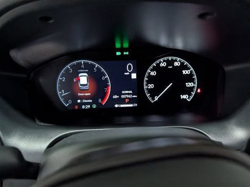Used 2025 Honda HR-V LX image 14