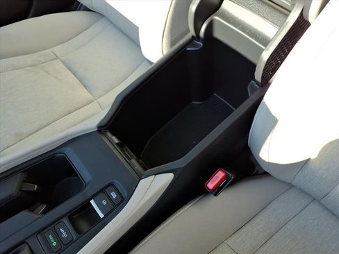 Used 2024 Honda Accord EX image 27