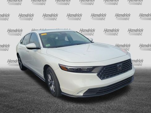 Used 2023 Honda Accord EX image 2