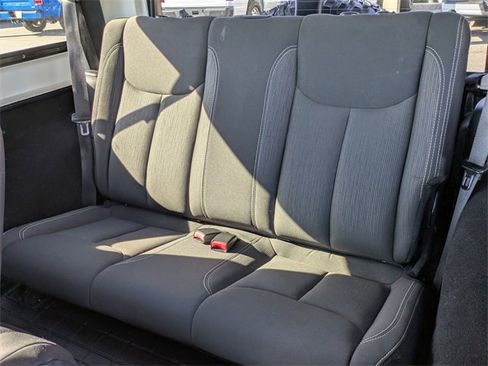 Used 2016 Jeep Wrangler Sport image 14