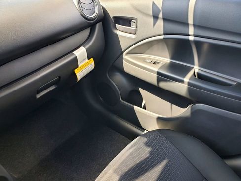 New 2024 Mitsubishi Mirage G4 ES image 12