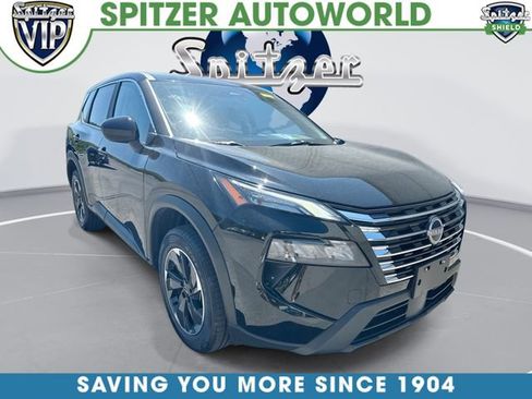 Used 2025 Nissan Rogue SV AWD/4WD image 1