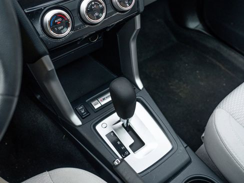 Used 2018 Subaru Forester 2.5i Premium image 14