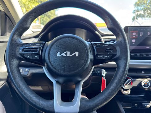 Used 2022 Kia Rio S image 13