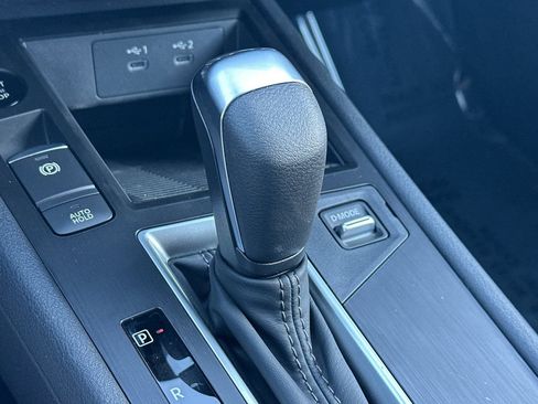 New 2026 Nissan Kicks S FWD image 24