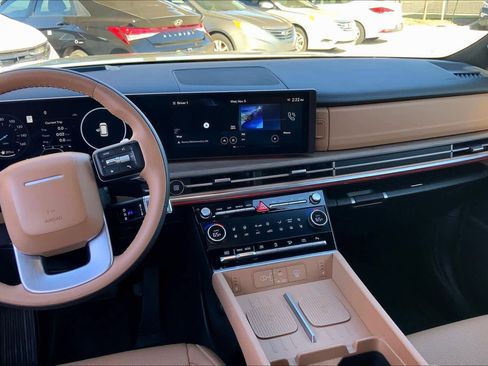 Certified 2026 Hyundai Santa Fe Calligraphy image 6