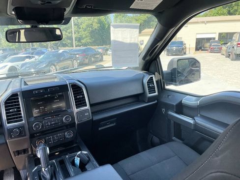 Used 2015 Ford F150 XLT w/ Equipment Group 302A Luxury AWD/4WD image 23