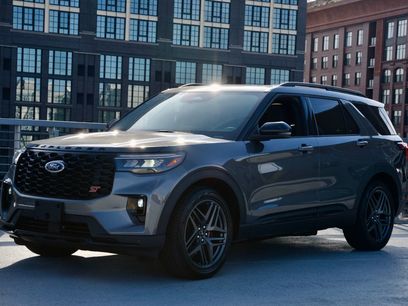 Used 2025 Ford Explorer ST w/ Sun And Sound Package