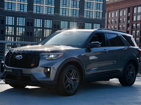 Used 2025 Ford Explorer ST w/ Sun And Sound Package image 1