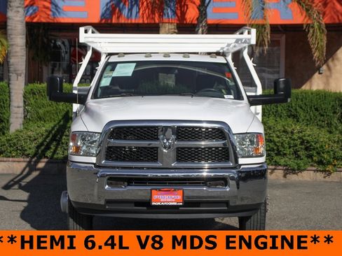 Used 2018 RAM 3500 Tradesman w/ Chrome Appearance Group image 3